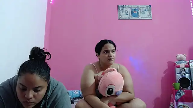 Chat +18 de brunnette_hot ao vivo