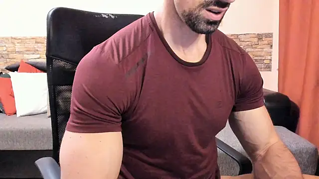 HotHunkTrainer Live XXX-Chat