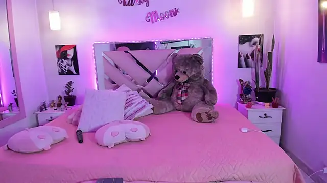Karly_moon élő XXX-chatje