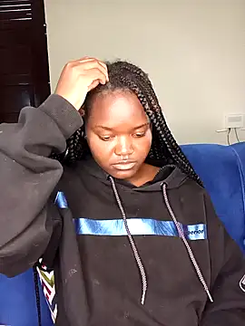 little_creamy's Live XXX Chat