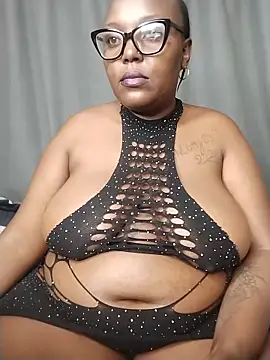 CHERRYYUMMY – Live XXX-chat