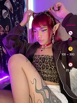 xLilyAngelx_ 现场性爱视讯表演