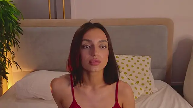 AdoraCortes Chat XXX in diretta