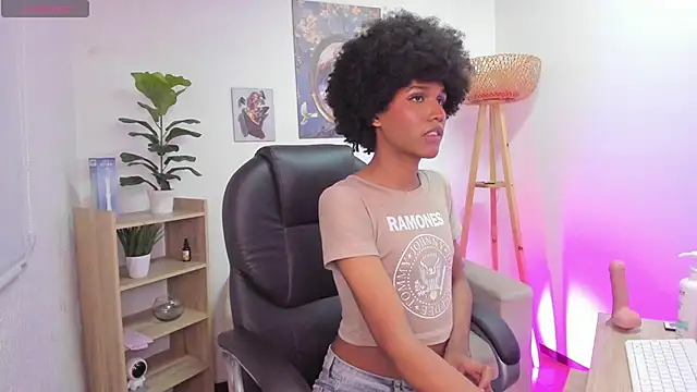 NaomiSaenz_ 라이브 XXX 채팅