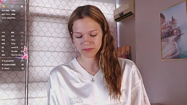 VelvetRisque Live XXX Chat