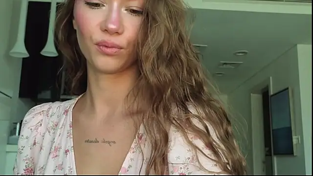 KateVon Chat XXX in diretta