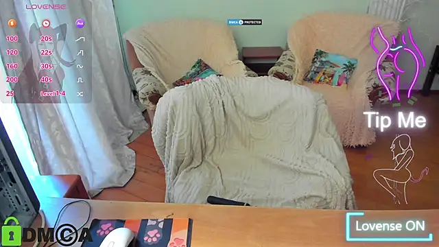 Lily_Viola Chat XXX in diretta