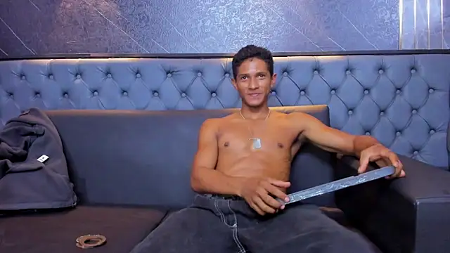 Yoel_Blessed 라이브 XXX 채팅