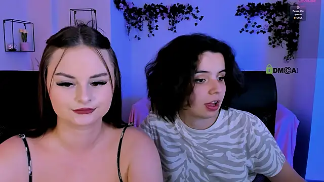 Czat XXX na żywo – mia_mooon_