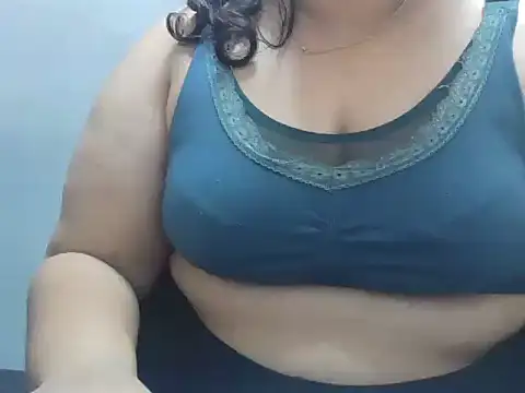 Czat XXX na żywo – Sunhari_GirL_