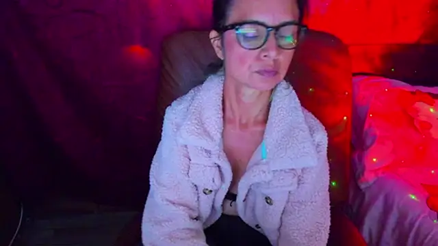 BrianaGarner Adlı Modelin Canlı XXX Sohbeti