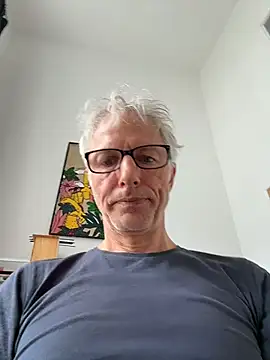 Czat XXX na żywo – SexyLeon8