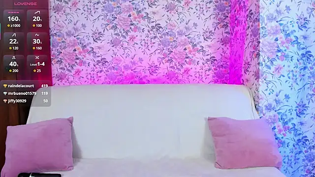 XXX chat uživo modela MissAlison__