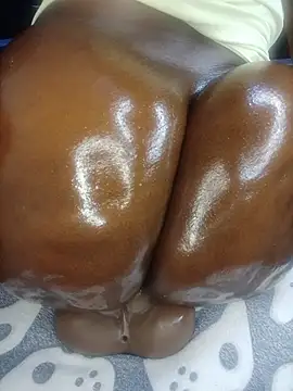 sweettshania's Live XXX Chat