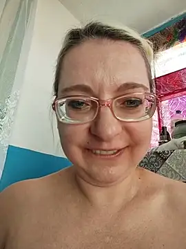 VikaKing's Live XXX Chat