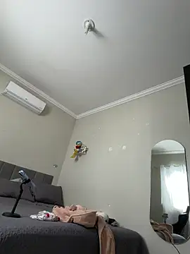 XXX chat uživo modela lemyny