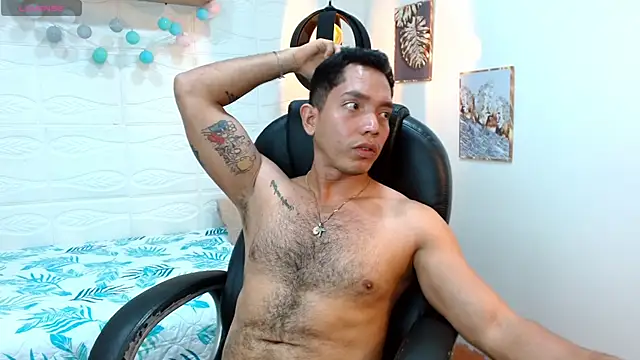 paul_cros 现场XXX聊天