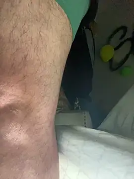 GusanoDelicioso's Live XXX Chat