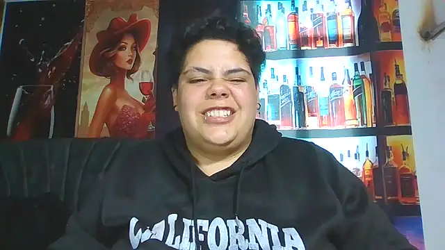 Czat XXX na żywo – Hailey_Curvy