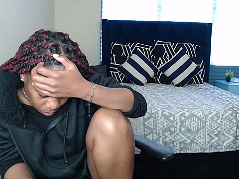 QUEENMANDYY's Live XXX Chat