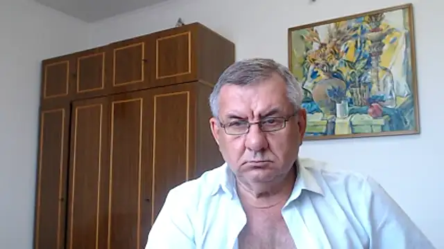 Онлайн чат XXX machomale3