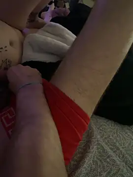 WaterBoi911's Live XXX Chat