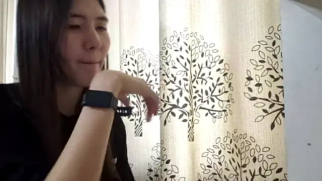 LimpedFlyby Chat XXX live