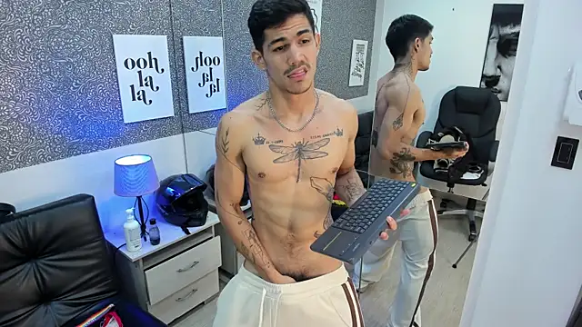 Jared_Cole Adlı Modelin Canlı XXX Sohbeti