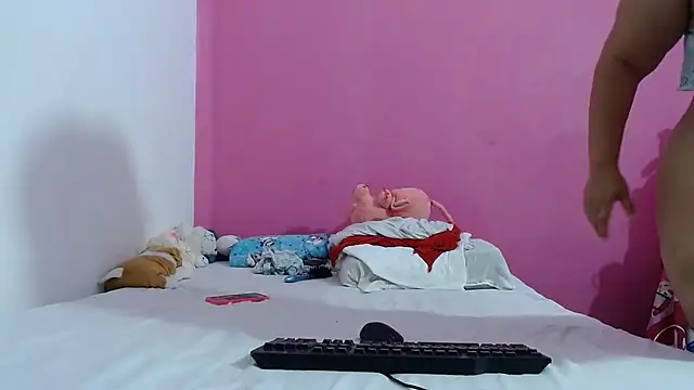 brunnette_hot 现场聊天室