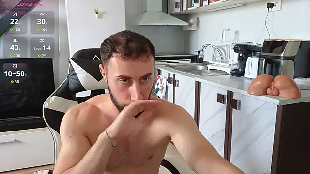 RyanStorm_ – Naživo XXX chat