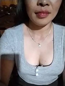 Lya_hott 现场聊天室