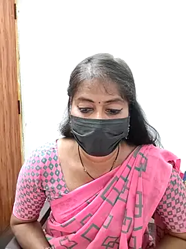tamil_Sigappu_Rojan Live XXX chat