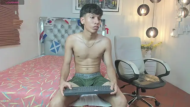 Jake_Falcon live XXX chat