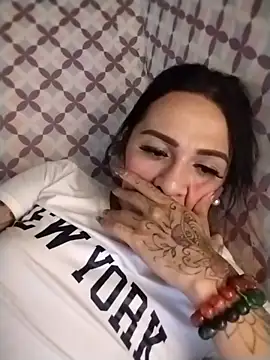 Yourbabyshane 现场聊天室