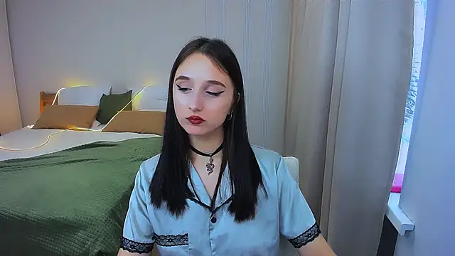 JulietteMonli Live XXX-Chat