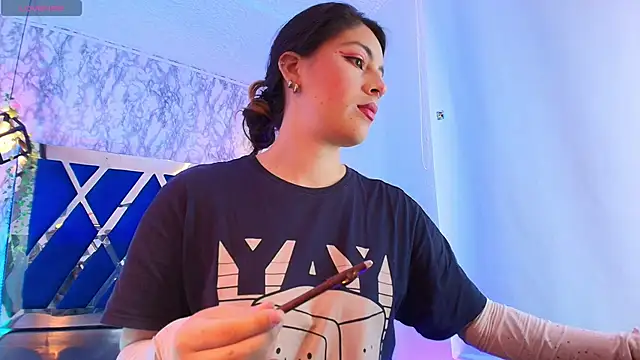 Chat +18 de moon_winy ao vivo
