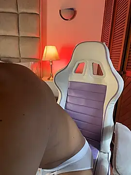 Chat XXX en directo de Teaserhoussejj_