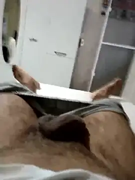milf_hunter_35 Adlı Modelin Web Kamerası Şovu