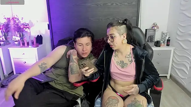 inkedsinners_: онлайн-секс-чат