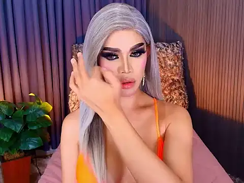 nikkieviolante – Naživo XXX chat