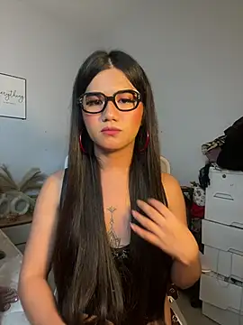 JassmineLove 라이브 XXX 채팅