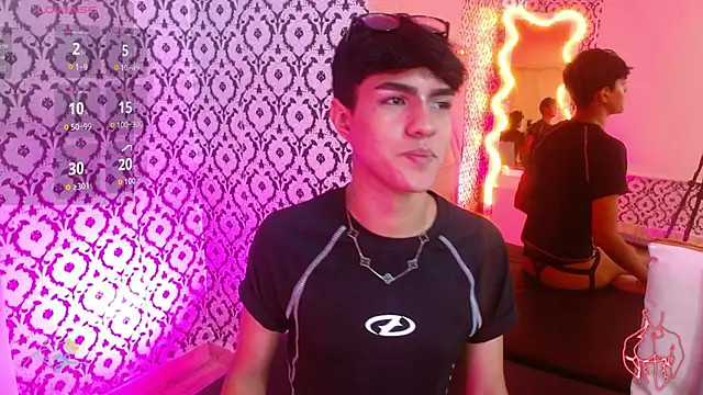 XXX chat uživo modela Damian_tay