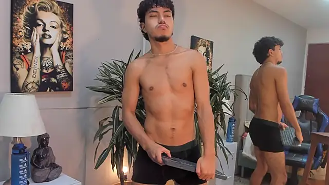 Онлайн чат XXX kai_storn