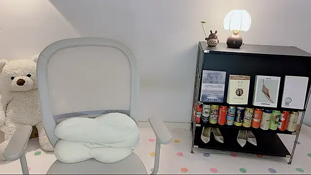 XXX chat uživo modela Onechestnut