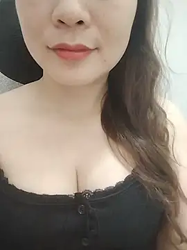 Chat XXX en directo de Cogai-nhutnhat