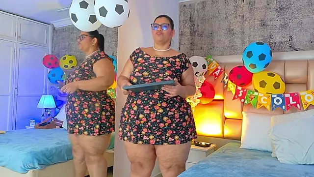 SelennaCooper Live XXX-chat