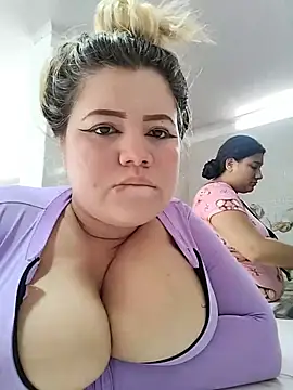 Sara_y_Amy – Naživo XXX chat
