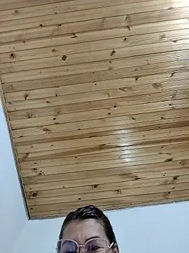 XXX chat uživo modela AlexxiaaMat