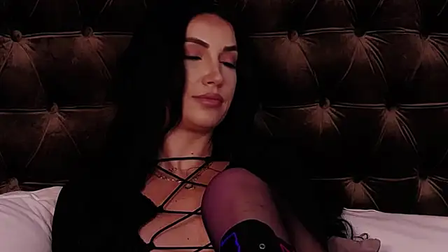 StephanyMillan Chat XXX in diretta
