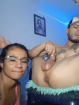 Leslly_ Adlı Modelin Canlı XXX Sohbeti
